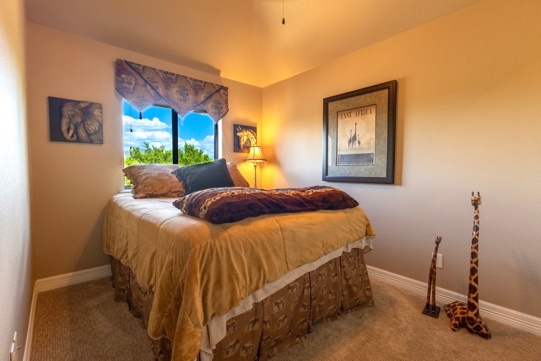 Possum Kingdom Lake, Texas, 76449, United States, 5 Bedrooms Bedrooms, ,3 BathroomsBathrooms,Residential,For Sale,1979729