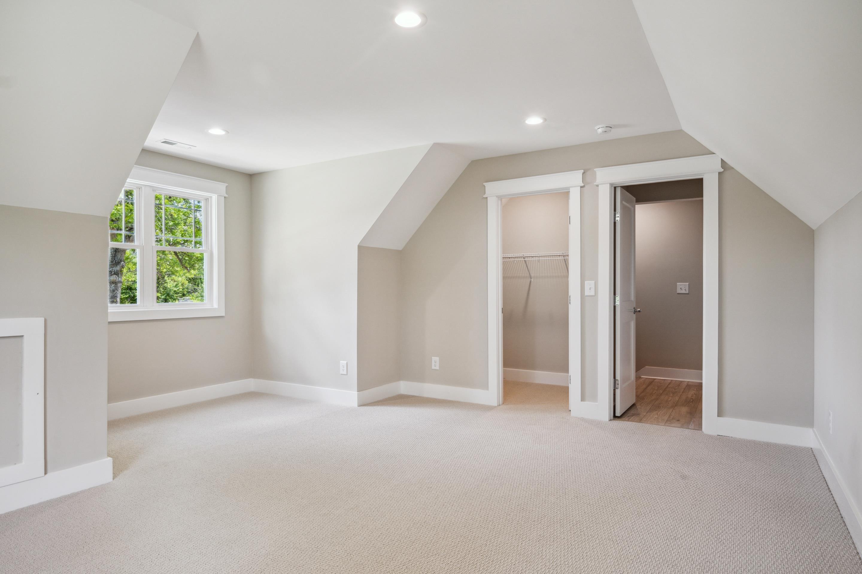 Blacksburg, Virginia, 24060, United States, 4 Bedrooms Bedrooms, ,4 BathroomsBathrooms,Residential,For Sale,1838349
