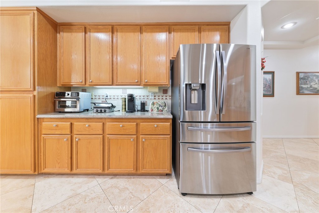 Riverside, California, 92503, United States, 5 Bedrooms Bedrooms, ,4 BathroomsBathrooms,Residential,For Sale,1849957