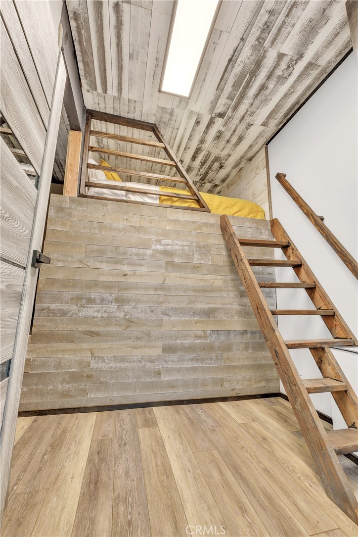 Woodland Hills, California, 91364, United States, 4 Bedrooms Bedrooms, ,2 BathroomsBathrooms,Residential,For Sale,1975100