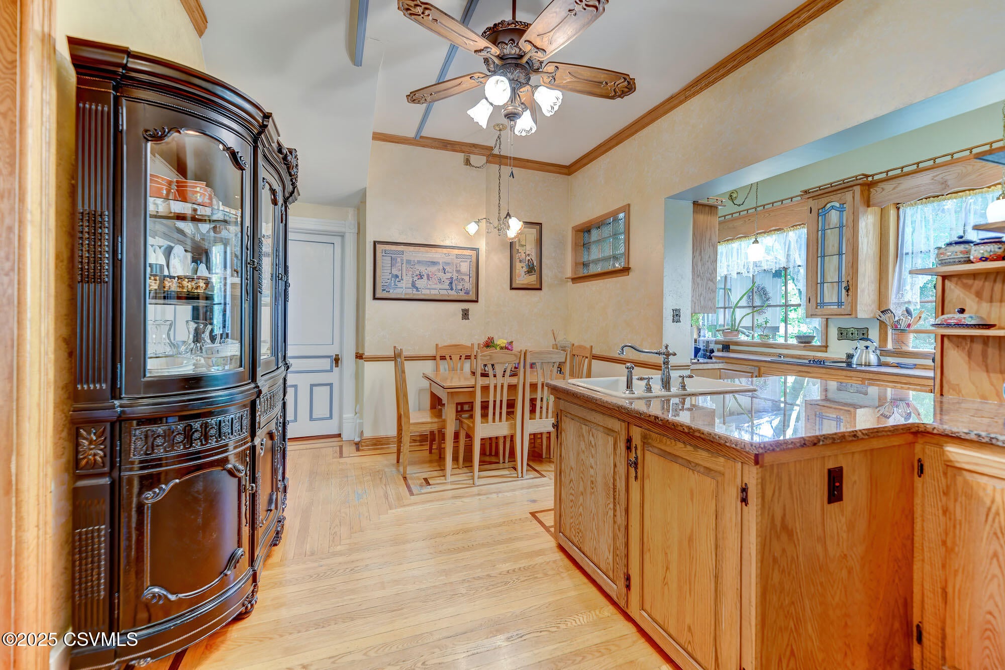 Bloomsburg, Pennsylvania, 17815, United States, 6 Bedrooms Bedrooms, ,3 BathroomsBathrooms,Residential,For Sale,1982925