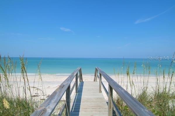 Sarasota, Florida, 34231, United States, 3 Bedrooms Bedrooms, ,2 BathroomsBathrooms,Residential,For Sale,1883466