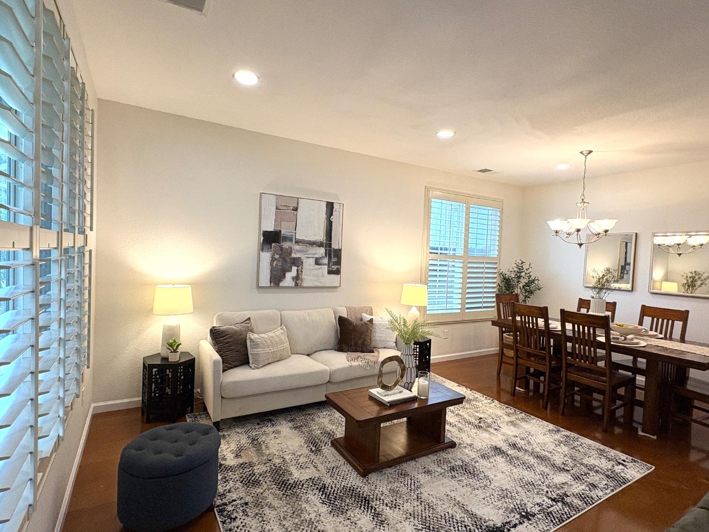 Pittsburg, California, 94565, United States, 4 Bedrooms Bedrooms, ,2 BathroomsBathrooms,Residential,For Sale,1988221