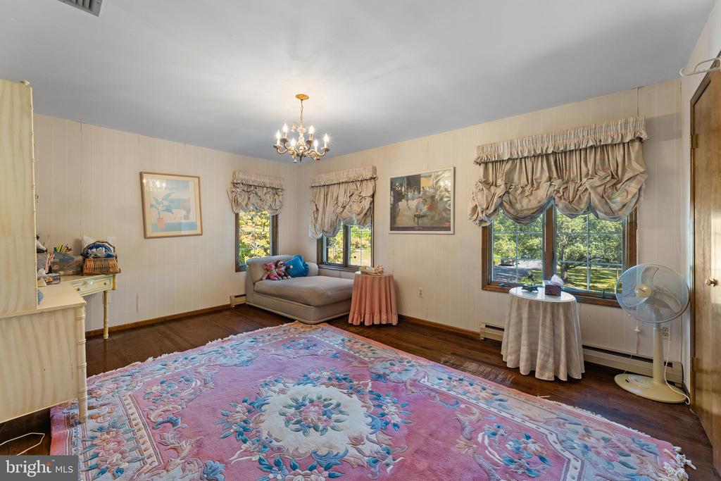Hightstown, New Jersey, 08520, United States, 5 Bedrooms Bedrooms, ,4 BathroomsBathrooms,Residential,For Sale,1905744