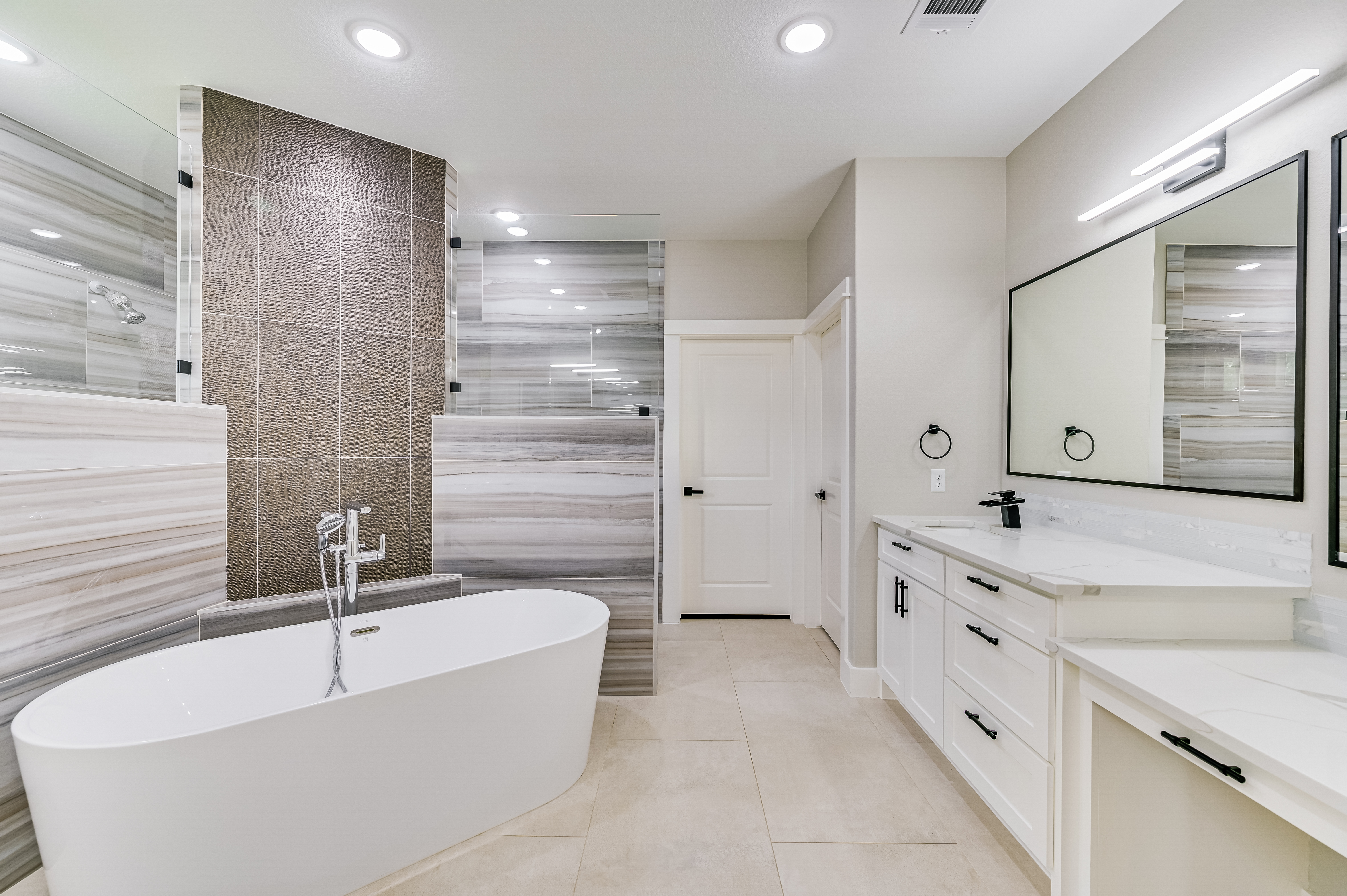  Contemporary Classic in Jacobs Landing - 物件實景