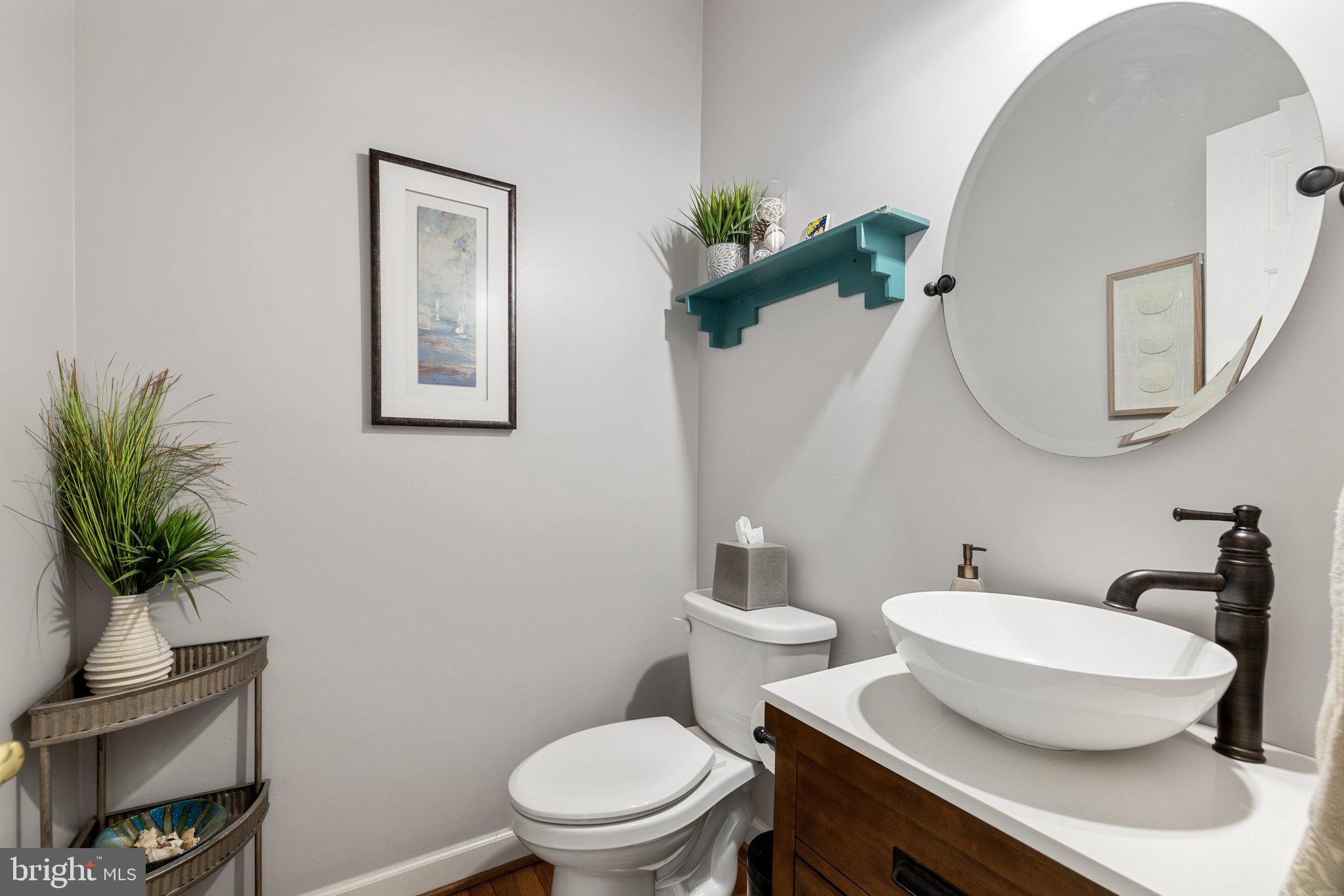 Warrenton, Virginia, 20186, United States, 6 Bedrooms Bedrooms, ,6 BathroomsBathrooms,Residential,For Sale,1914249