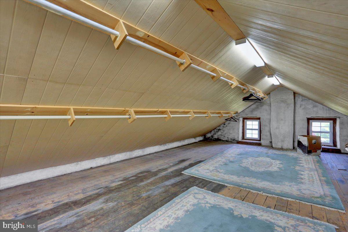 Mohrsville, Pennsylvania, 19541, United States, 4 Bedrooms Bedrooms, ,2 BathroomsBathrooms,Residential,For Sale,1827431