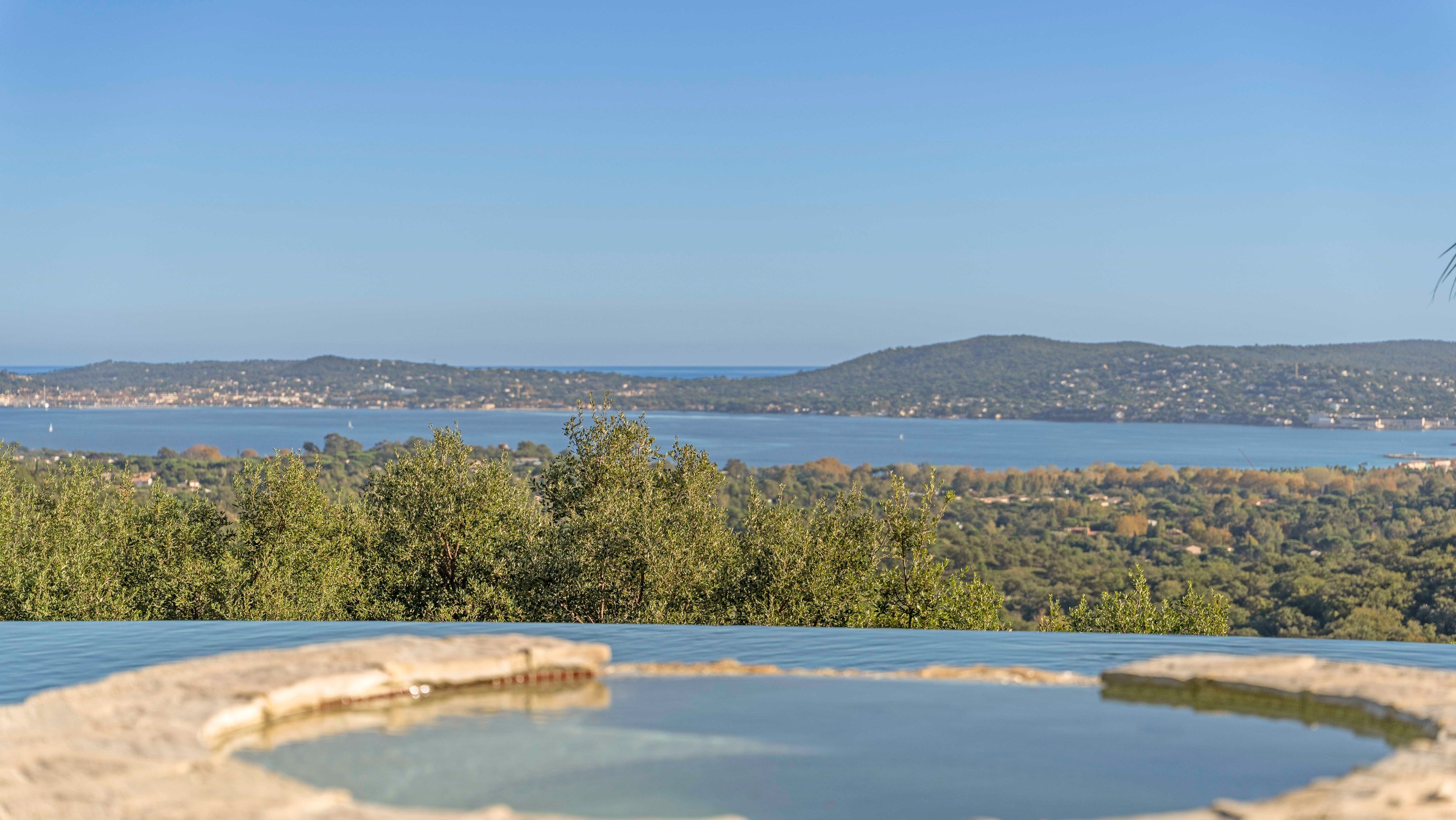  Prestigious property for sale in the Gulf of Saint-Tropez – private helipad, Me… - 物件實景