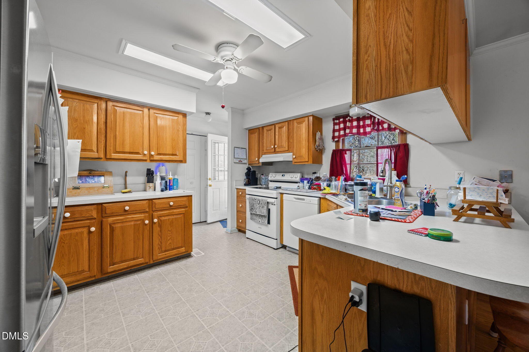 Chapel Hill, North Carolina, 27516, United States, 3 Bedrooms Bedrooms, ,2 BathroomsBathrooms,Residential,For Sale,2010993