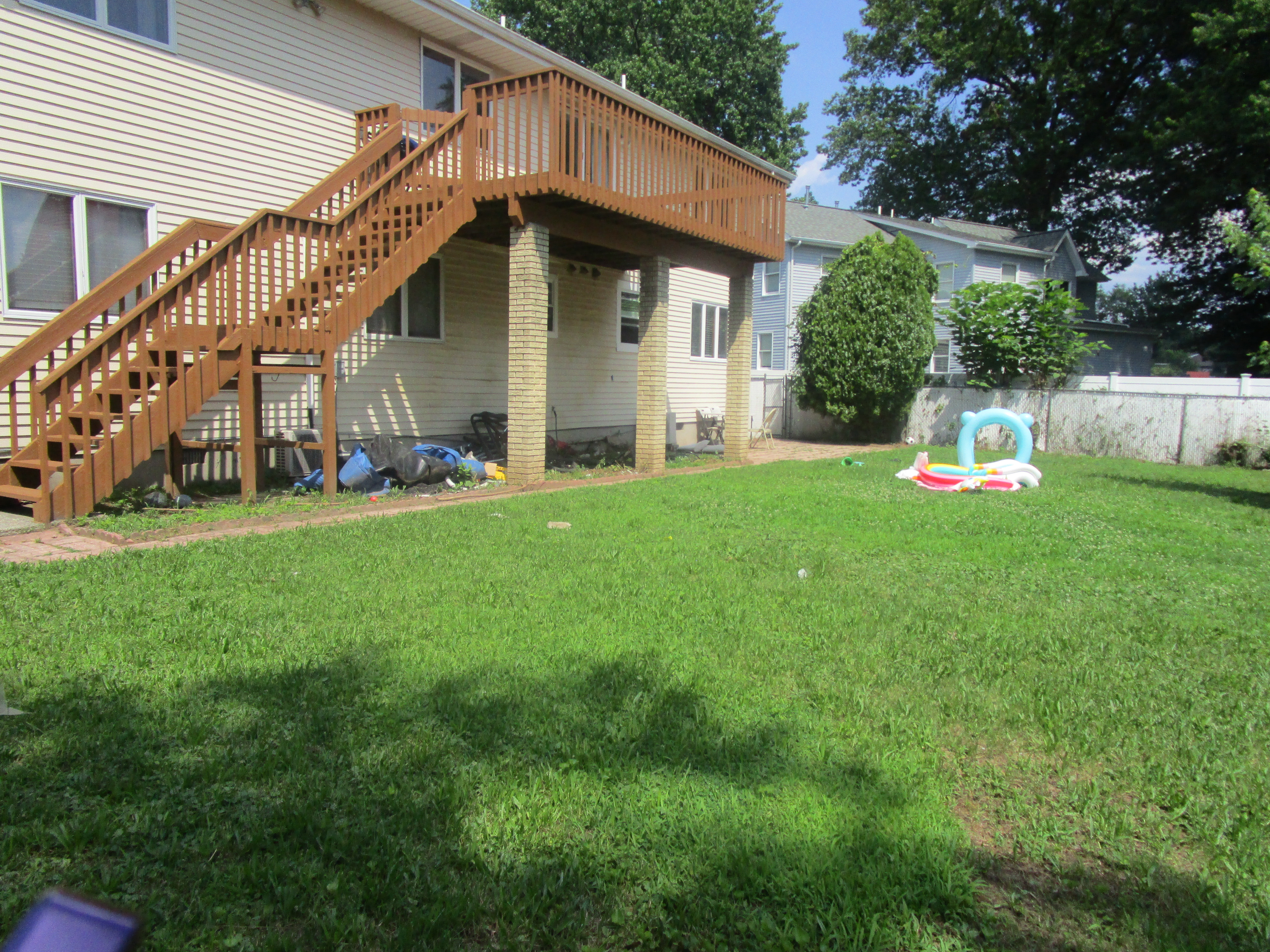 Little Ferry, New Jersey, 07643, United States, 6 Bedrooms Bedrooms, ,4 BathroomsBathrooms,Residential,For Sale,1975131