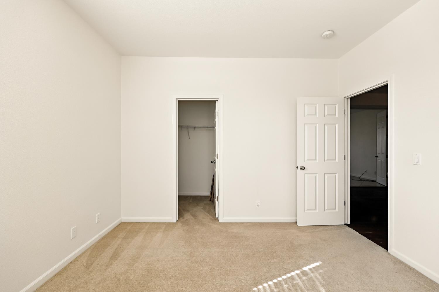 Chowchilla, California, 93610, United States, 5 Bedrooms Bedrooms, ,4 BathroomsBathrooms,Residential,For Sale,1982347