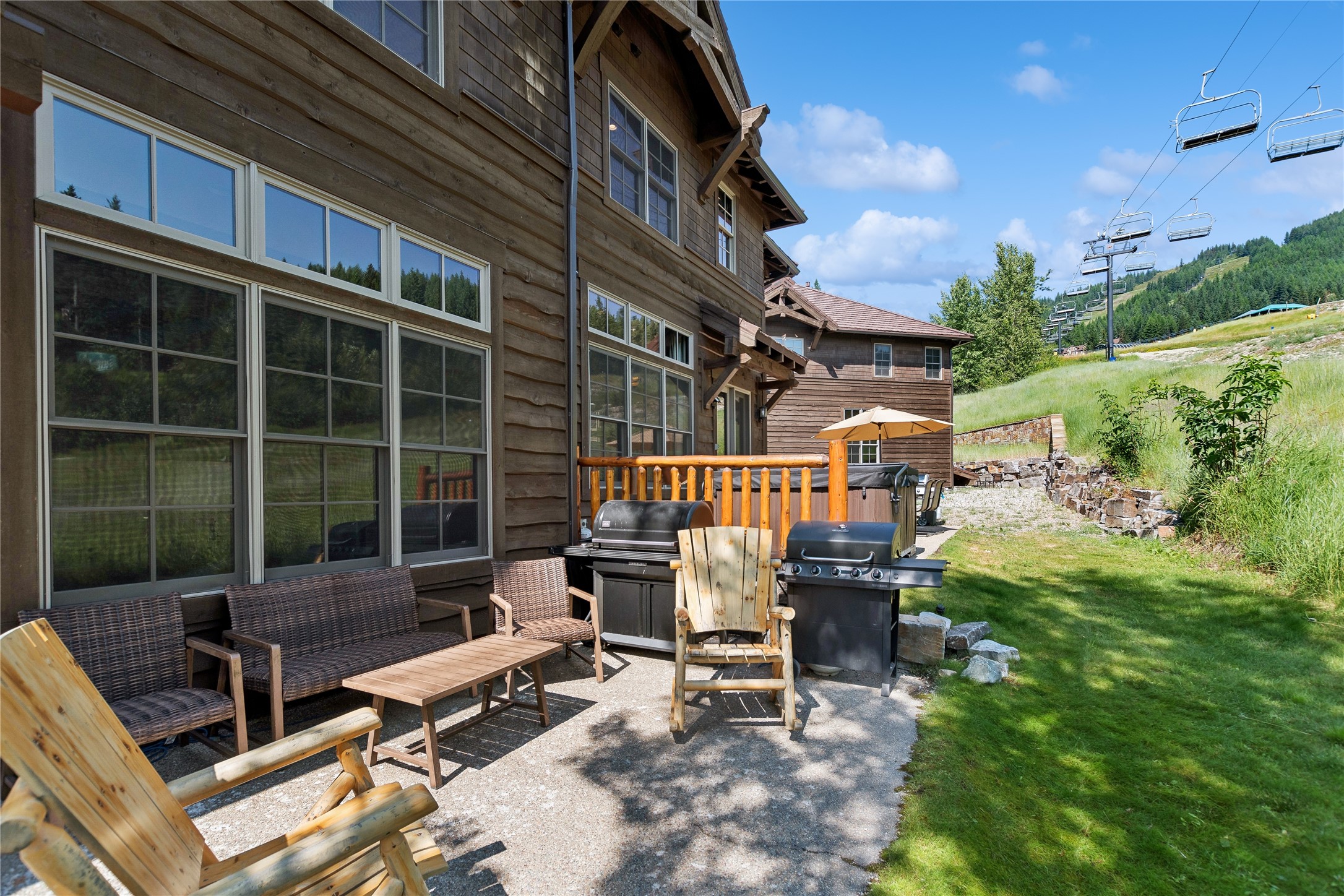 117 Slopeside Drive, Unit #8 - 物件實景
