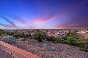 Palmdale, California, 93551, United States, 4 Bedrooms Bedrooms, ,3 BathroomsBathrooms,Residential,For Sale,1805176