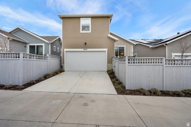 South Jordan, Utah, 84009, United States, 3 Bedrooms Bedrooms, ,3 BathroomsBathrooms,Residential,For Sale,2005216