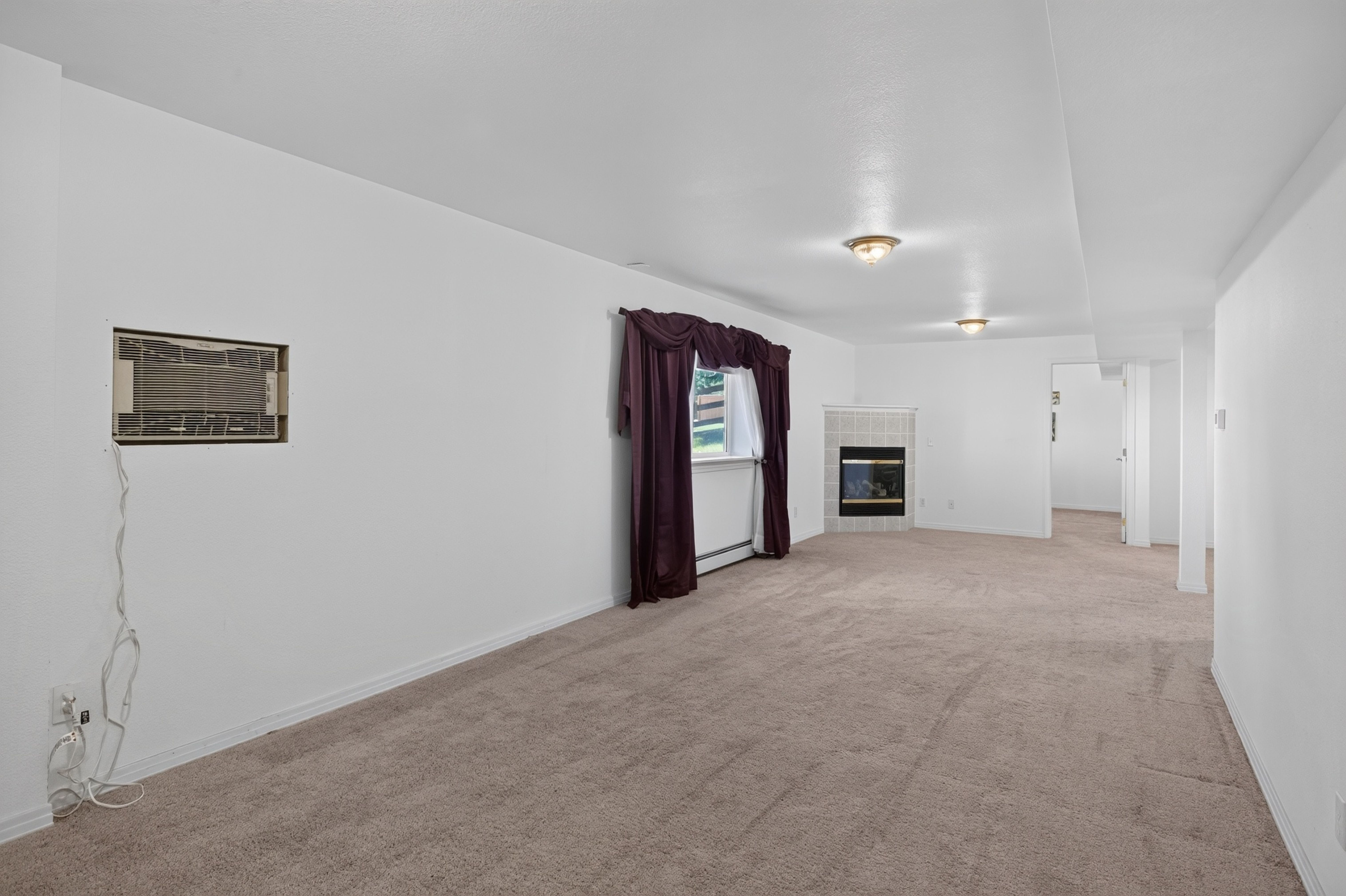  Beautifully Appointed Ranch-Style Home In Desirable Founders Village - 物件實景