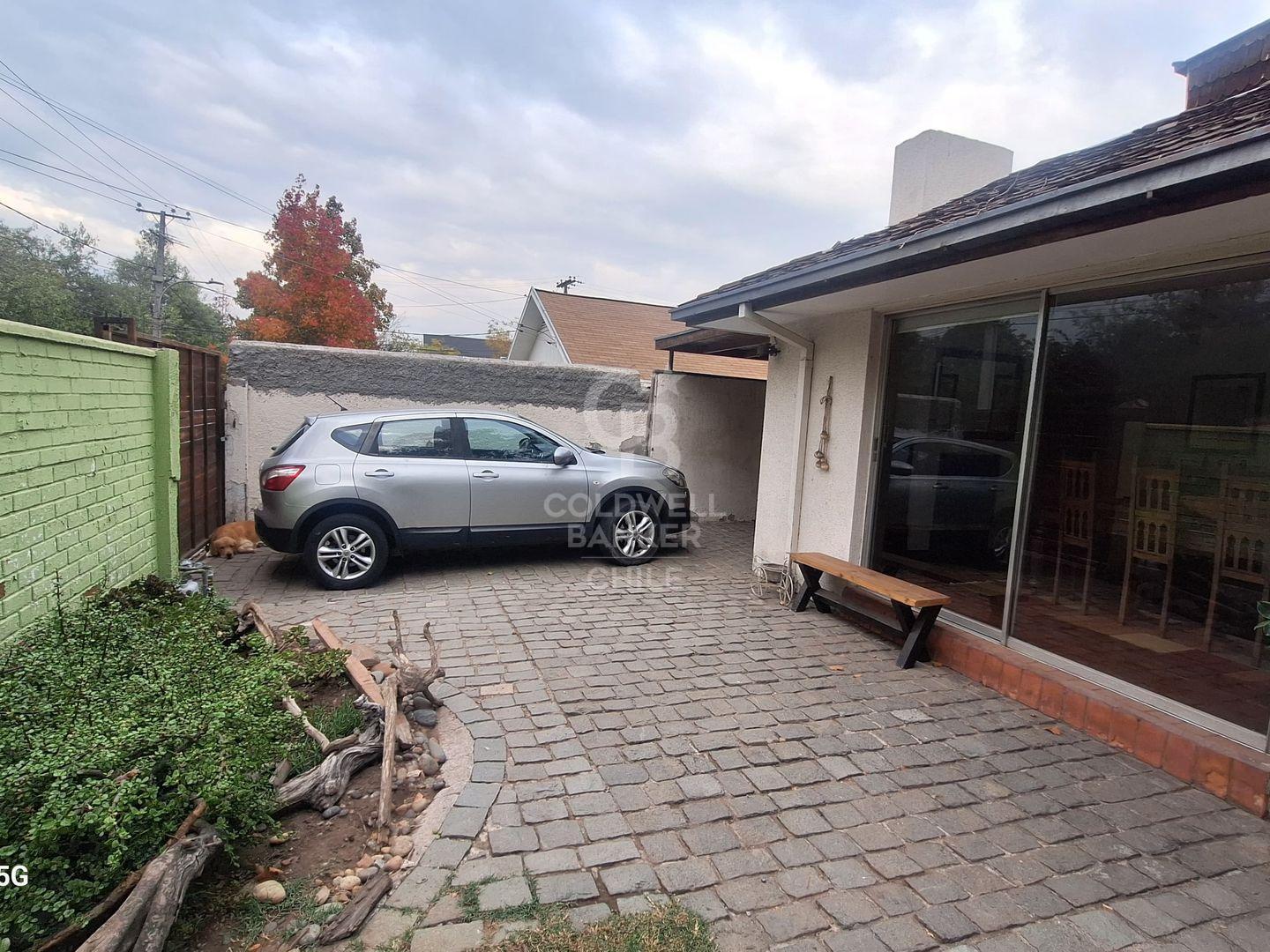 Las Condes, Chile, 5 Bedrooms Bedrooms, ,3 BathroomsBathrooms,Residential,For Sale,1821547