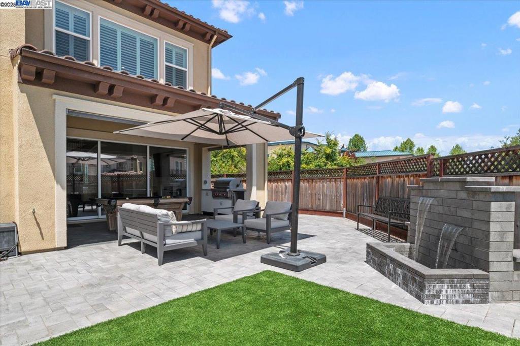 San Ramon, California, 94582, United States, 4 Bedrooms Bedrooms, ,4 BathroomsBathrooms,Residential,For Sale,1905667