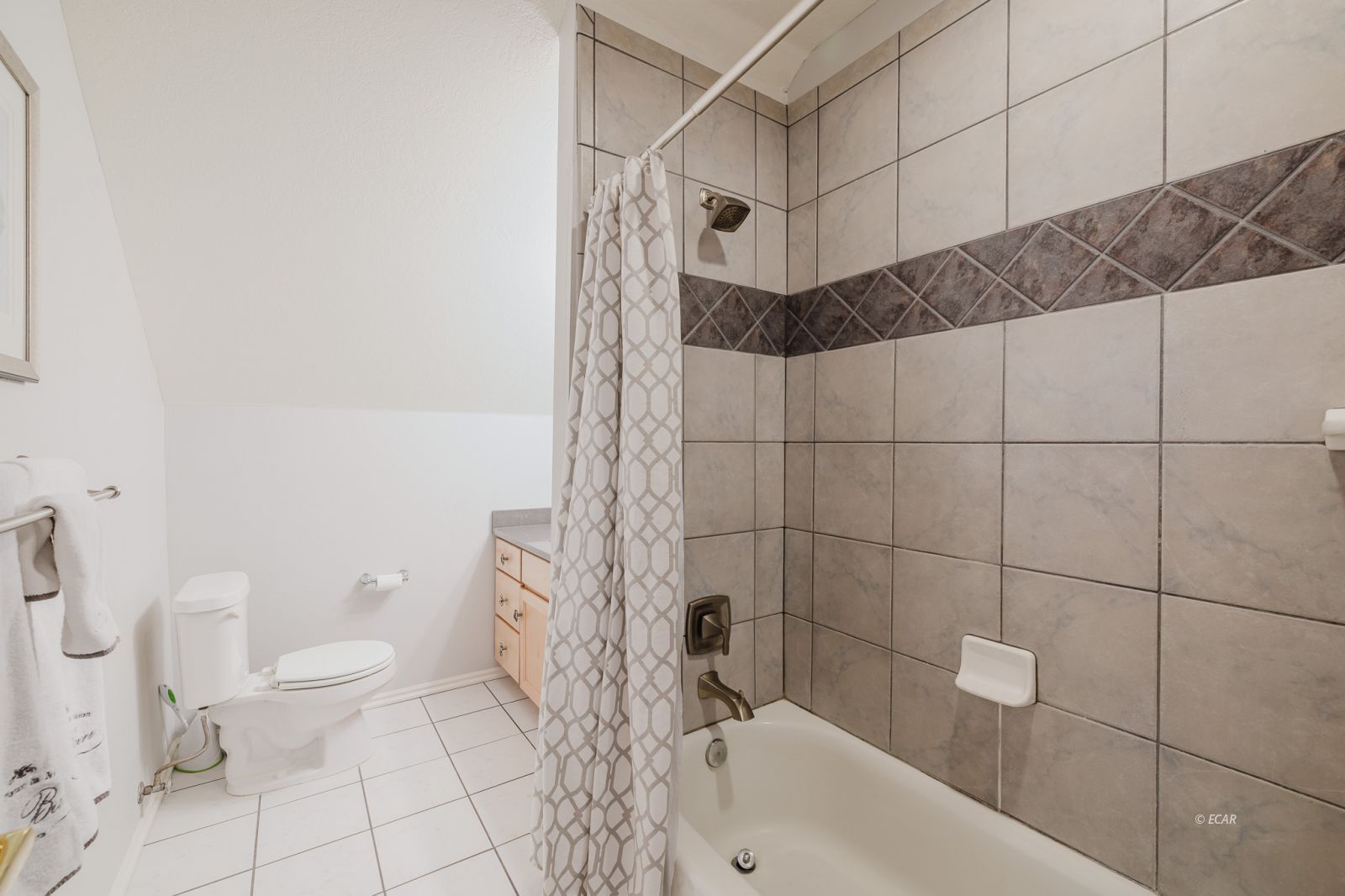 Lamoille, Nevada, 89828, United States, 3 Bedrooms Bedrooms, ,3 BathroomsBathrooms,Residential,For Sale,1849889