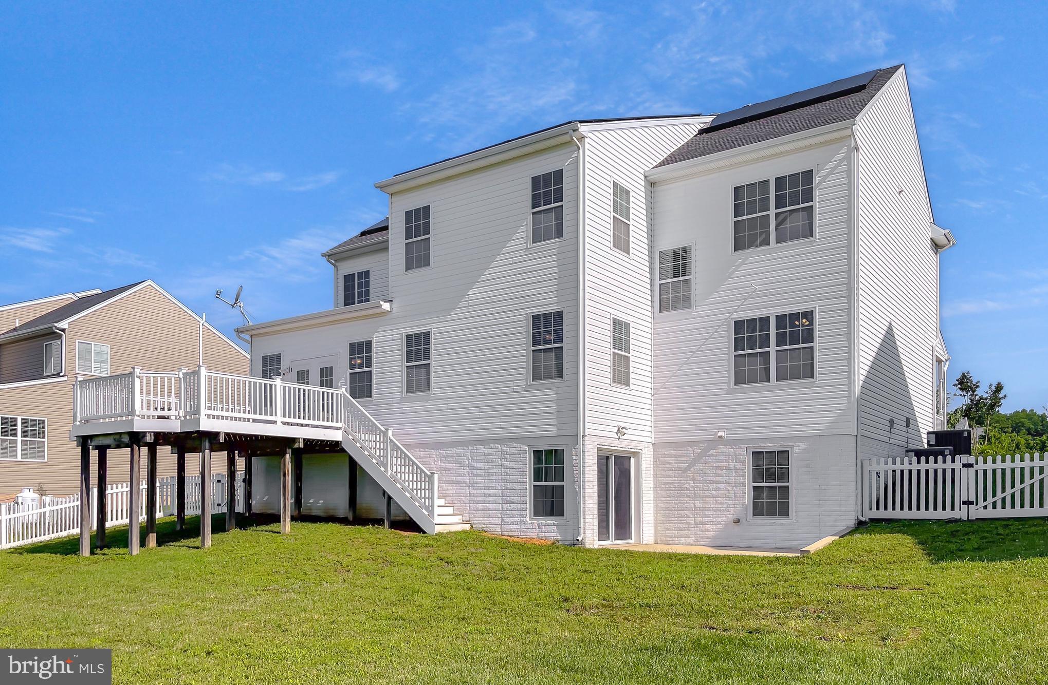 Leonardtown, Maryland, 20650, United States, 5 Bedrooms Bedrooms, ,4 BathroomsBathrooms,Residential,For Sale,1944806