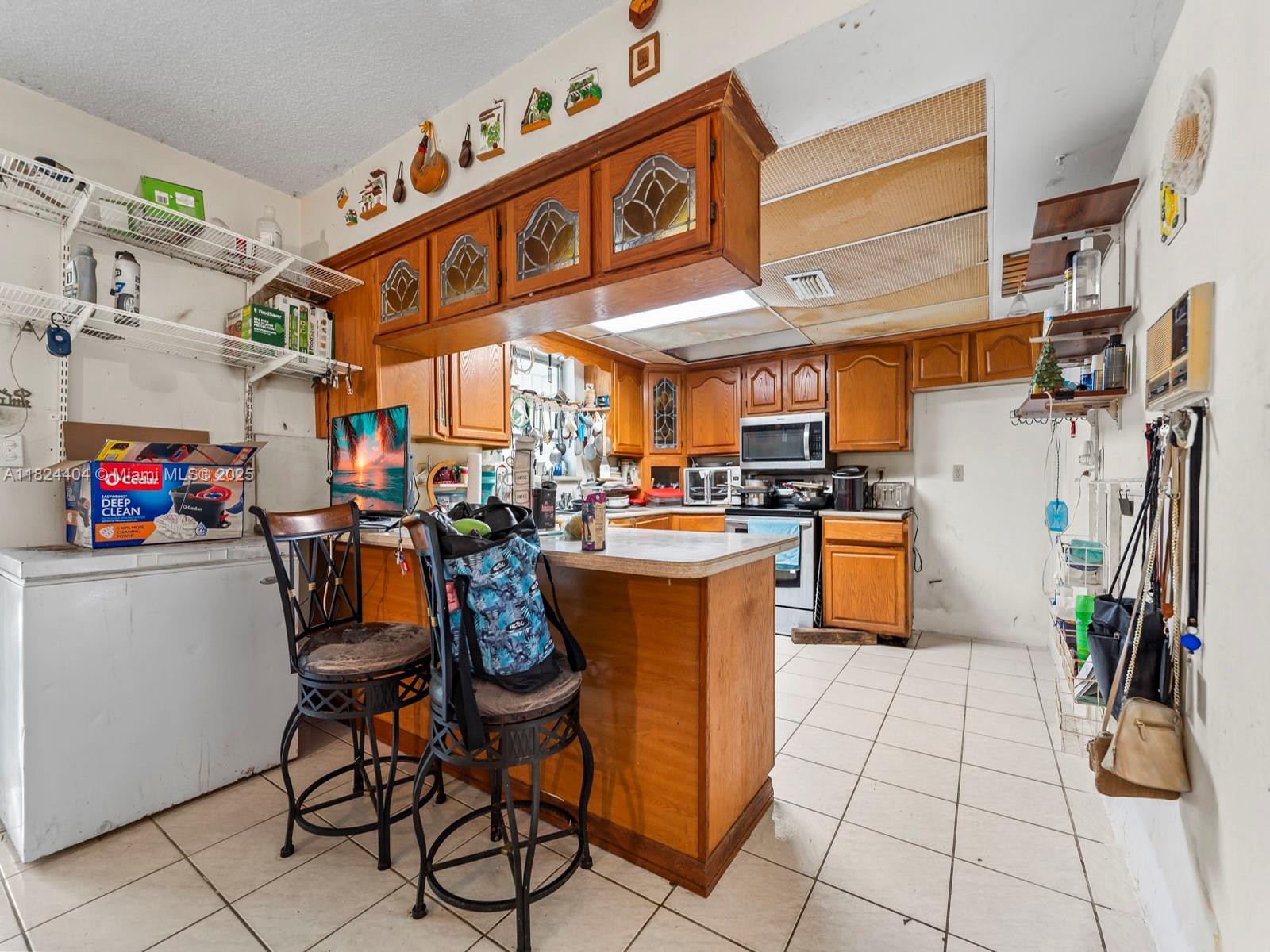 Palmetto Bay, Florida, 33157, United States, 3 Bedrooms Bedrooms, ,3 BathroomsBathrooms,Residential,For Sale,1867576