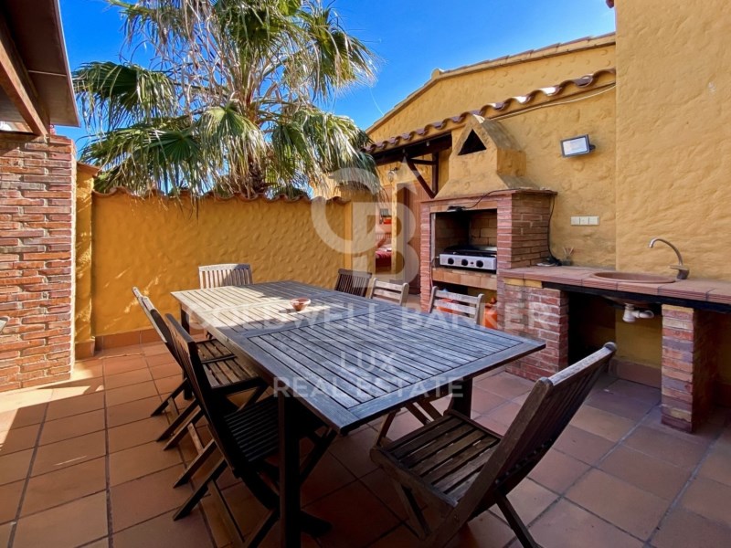 Girona, Empuriabrava, Cap Ras - Creus - Falconera, Empuriabrava, Catalonia, ES, 7 Bedrooms Bedrooms, ,4 BathroomsBathrooms,Residential,For Sale,Girona, Empuriabrava, Cap Ras - Creus - Falconera,1448519
