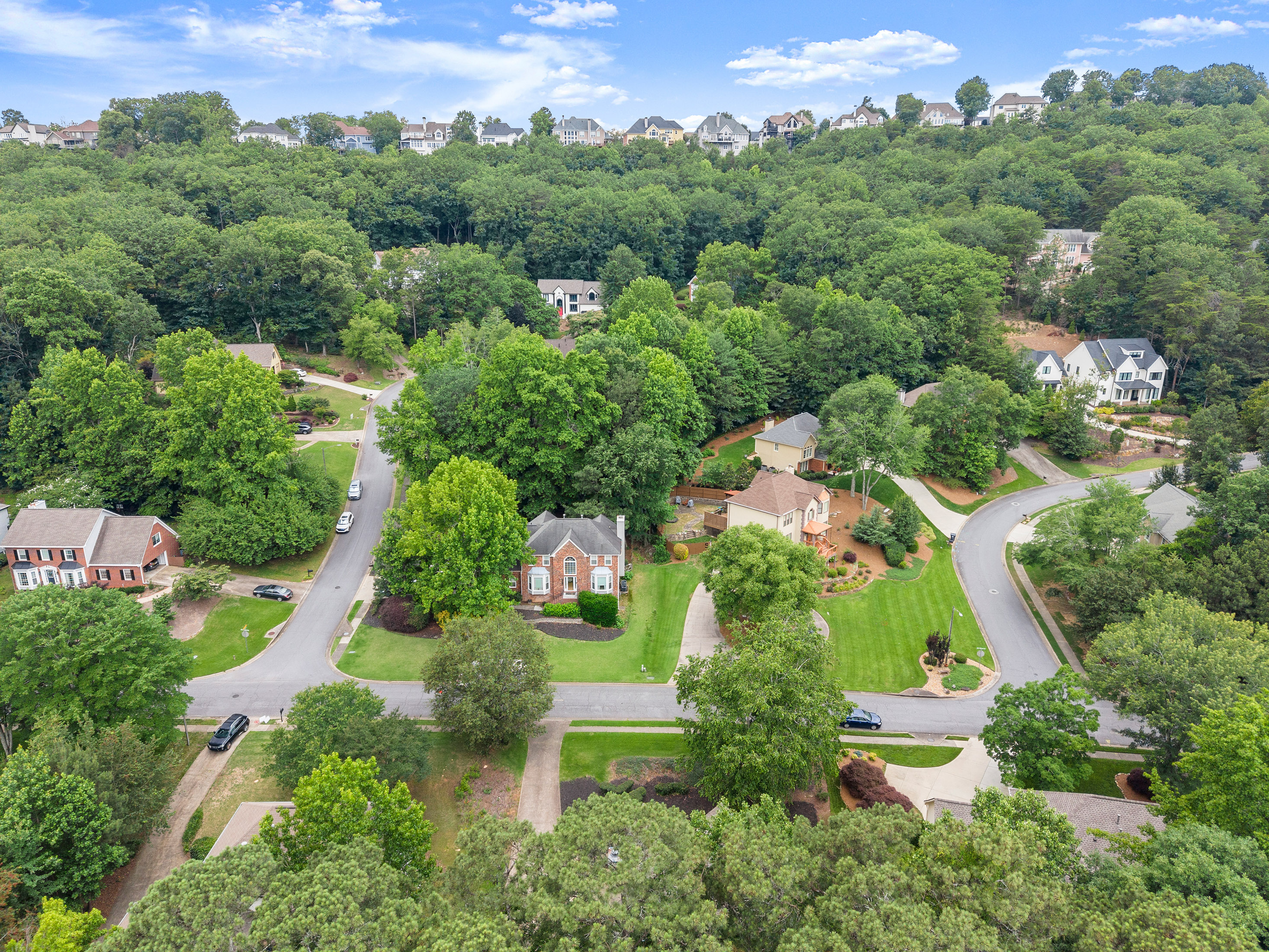  Welcome to East Cobb and the Highly Sought-After Highland Pointe Community - 物件實景