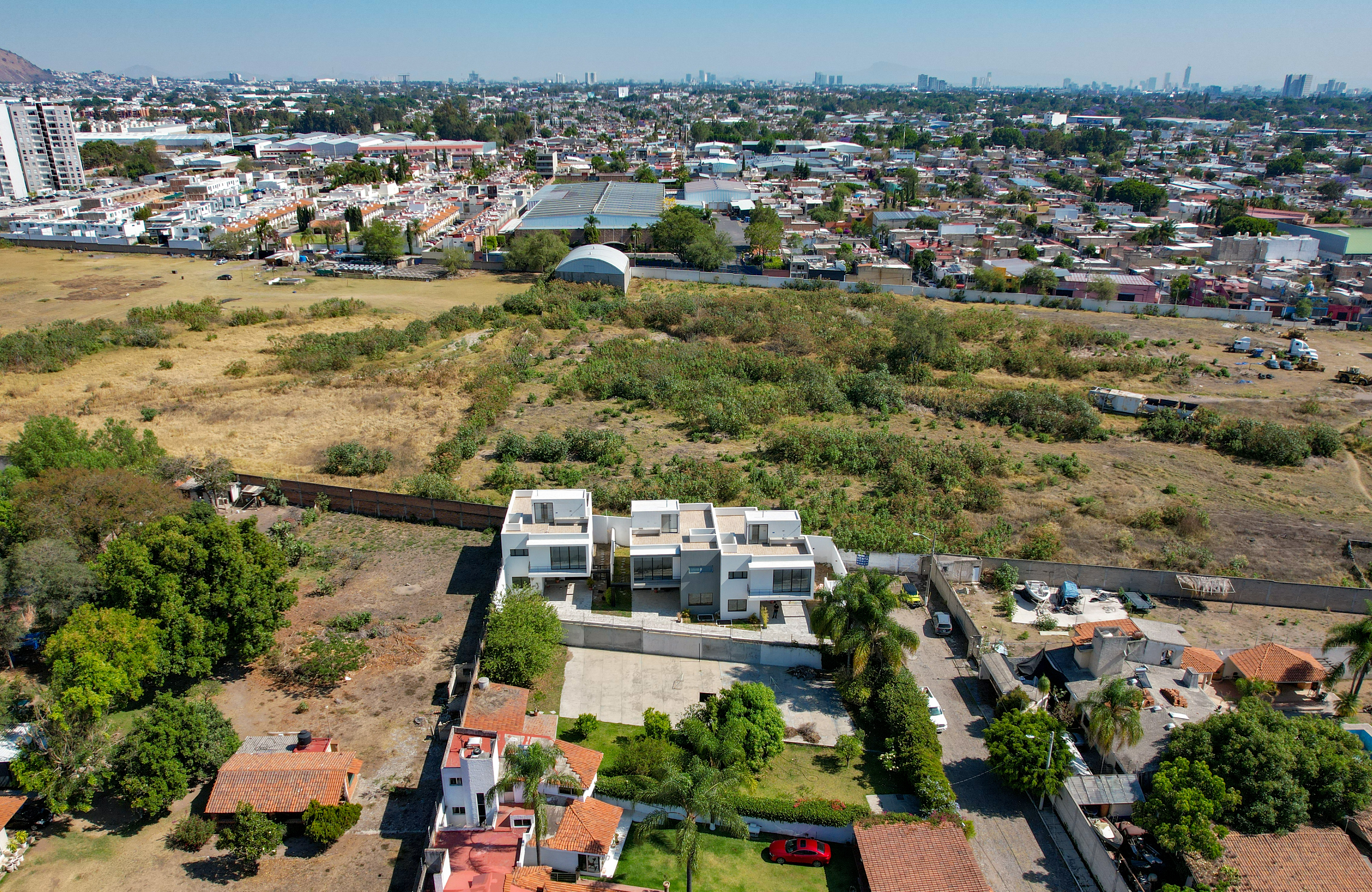  Casa 1 dentro de Coto de 3 casas, Campestre los Pinos, Zapopan - 物件實景