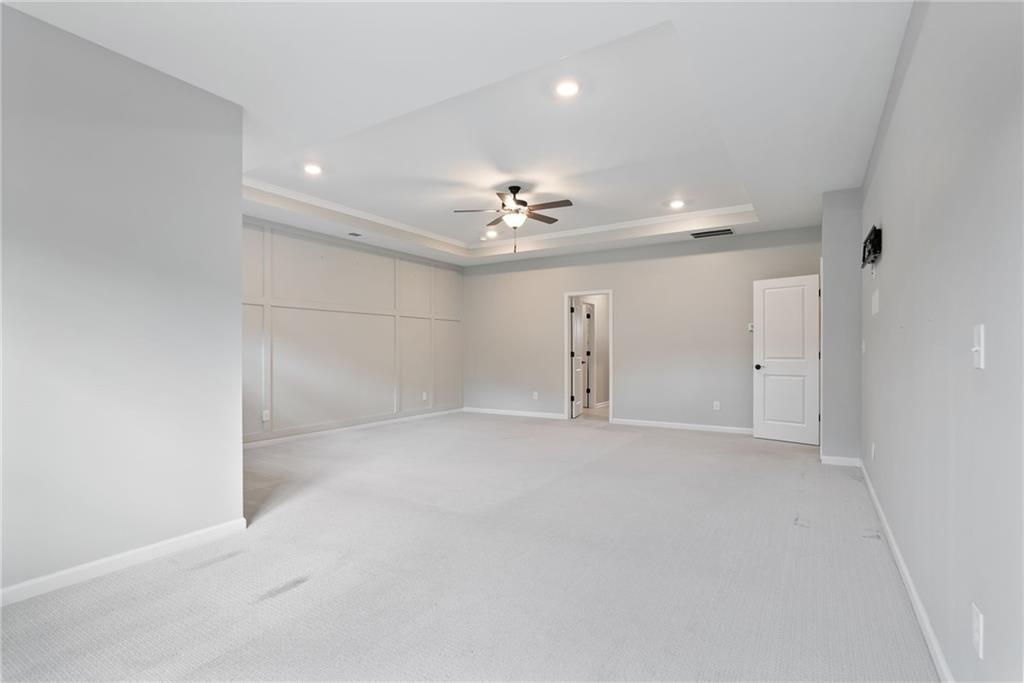 Buford, Georgia, 30519, United States, 5 Bedrooms Bedrooms, ,4 BathroomsBathrooms,Residential,For Sale,1896602