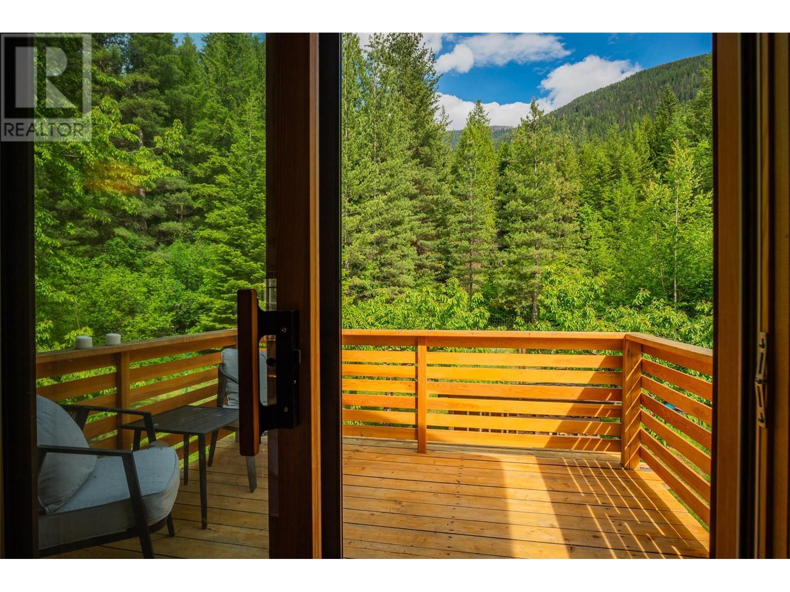 WINLAW, British Columbia, V0G 2J0, CA, 2 Bedrooms Bedrooms, ,1 BathroomBathrooms,Residential,For Sale,1913701