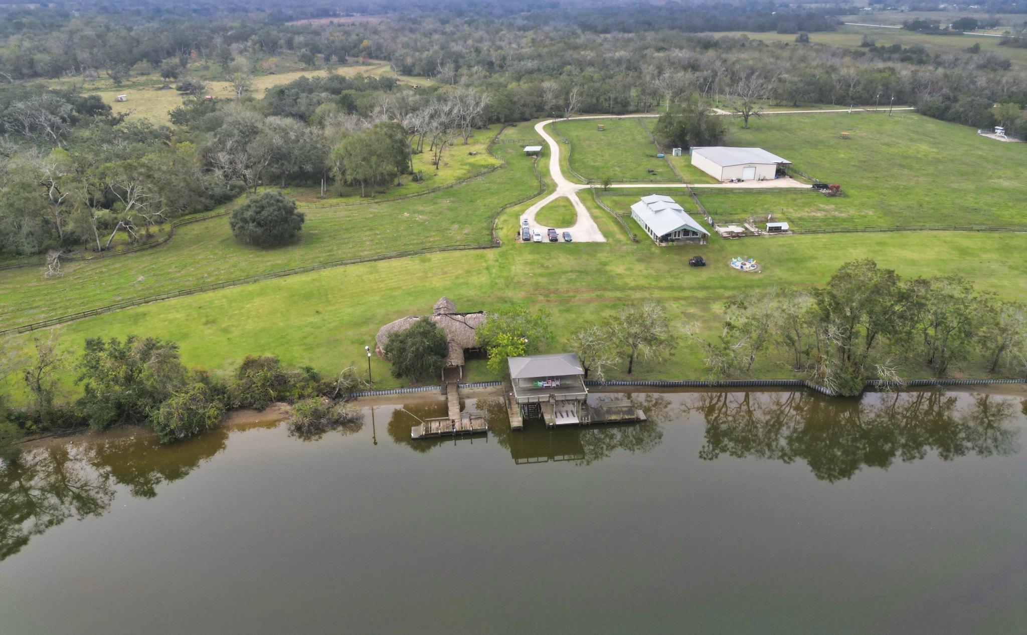 Brazoria, Texas, 77422, United States, 6 Bedrooms Bedrooms, ,6 BathroomsBathrooms,Residential,For Sale,1978625