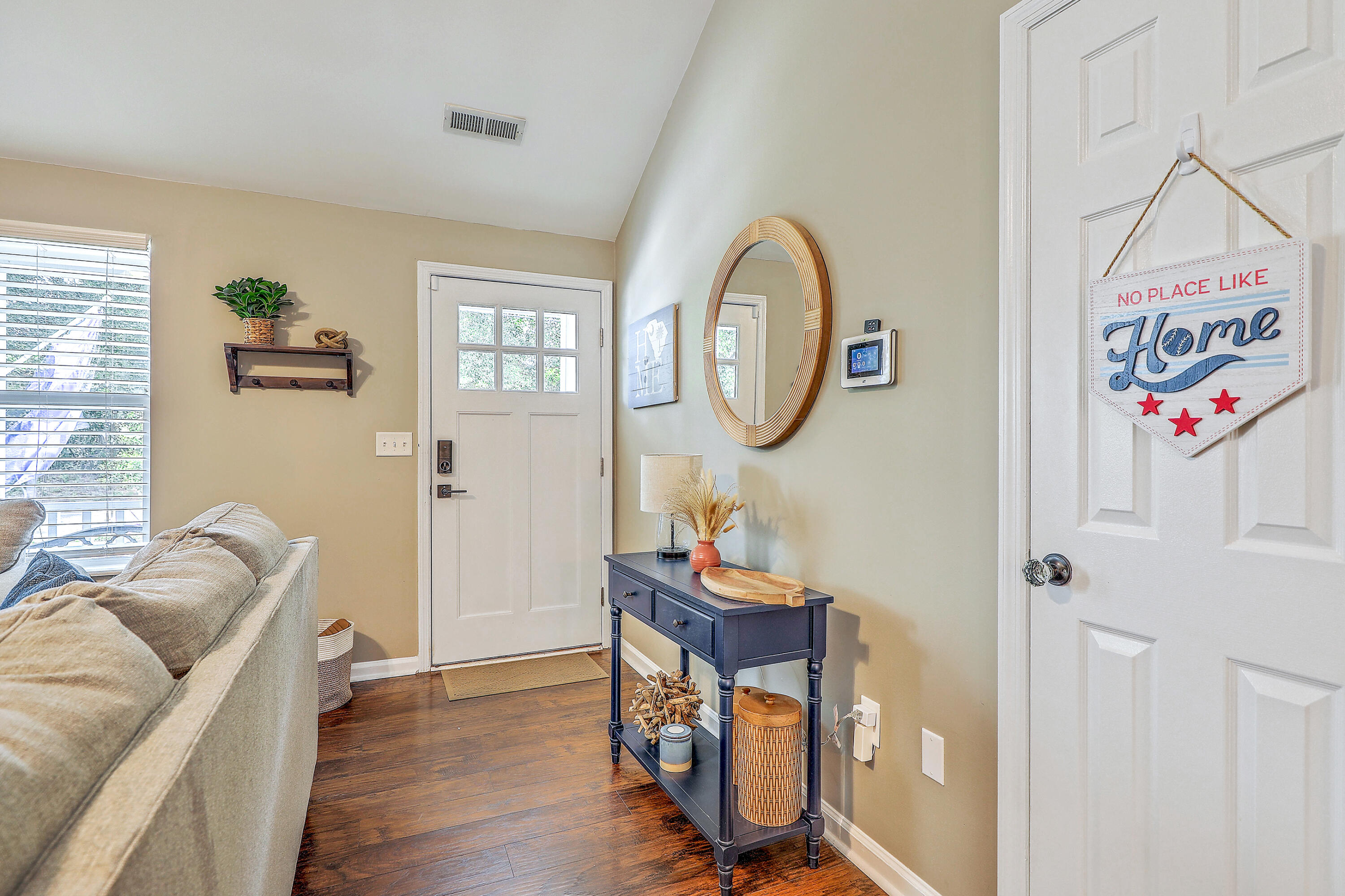 Charleston, South Carolina, 29412, United States, 3 Bedrooms Bedrooms, ,2 BathroomsBathrooms,Residential,For Sale,1980992