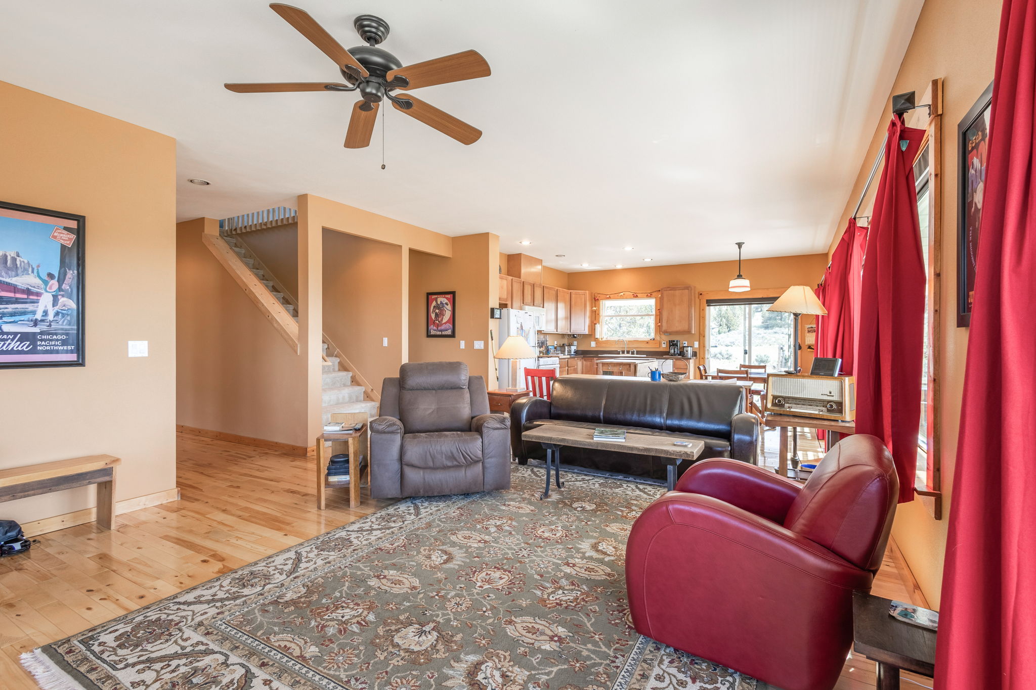 Prineville, Oregon, 97754, United States, 3 Bedrooms Bedrooms, ,3 BathroomsBathrooms,Residential,For Sale,1787892