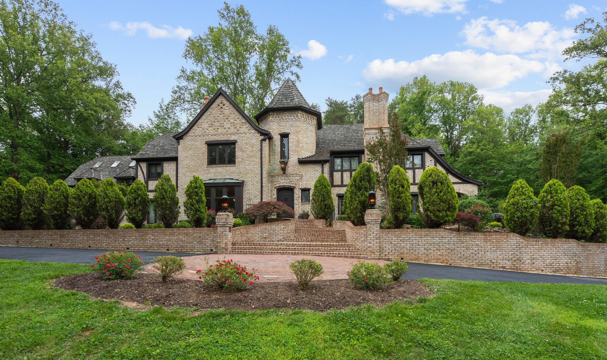  10217 Cedar Pond Drive, Vienna, VA, 22182 - 物件實景