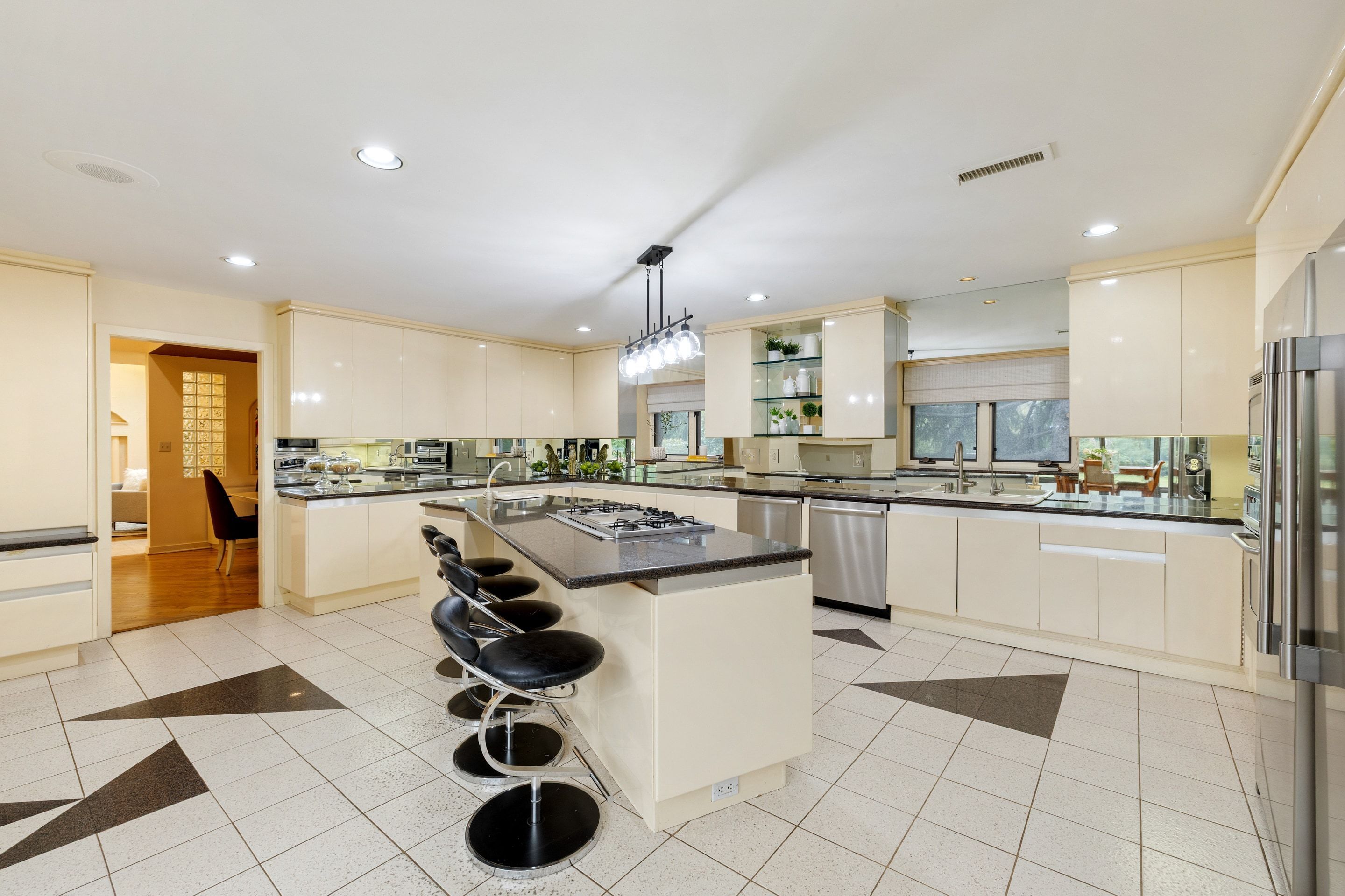  805 Bryn Mawr Avenue, Newtown Square, PA 19073 - 物件實景