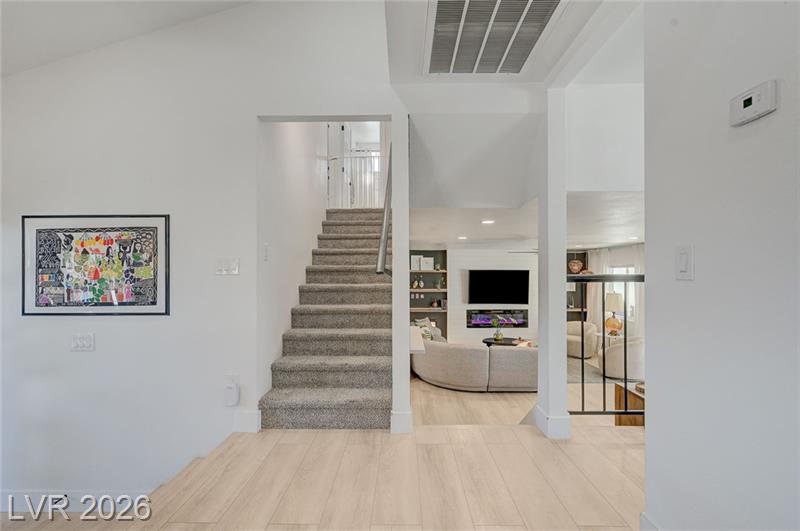 Las Vegas, Nevada, 89120, United States, 4 Bedrooms Bedrooms, ,3 BathroomsBathrooms,Residential,For Sale,2047975