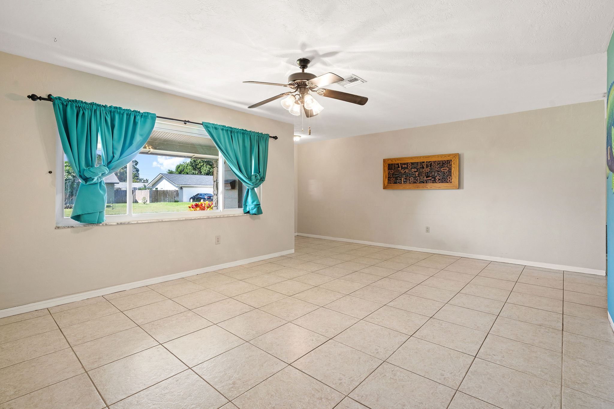 St. Petersburg, Florida, 33712, United States, 3 Bedrooms Bedrooms, ,2 BathroomsBathrooms,Residential,For Sale,1980659