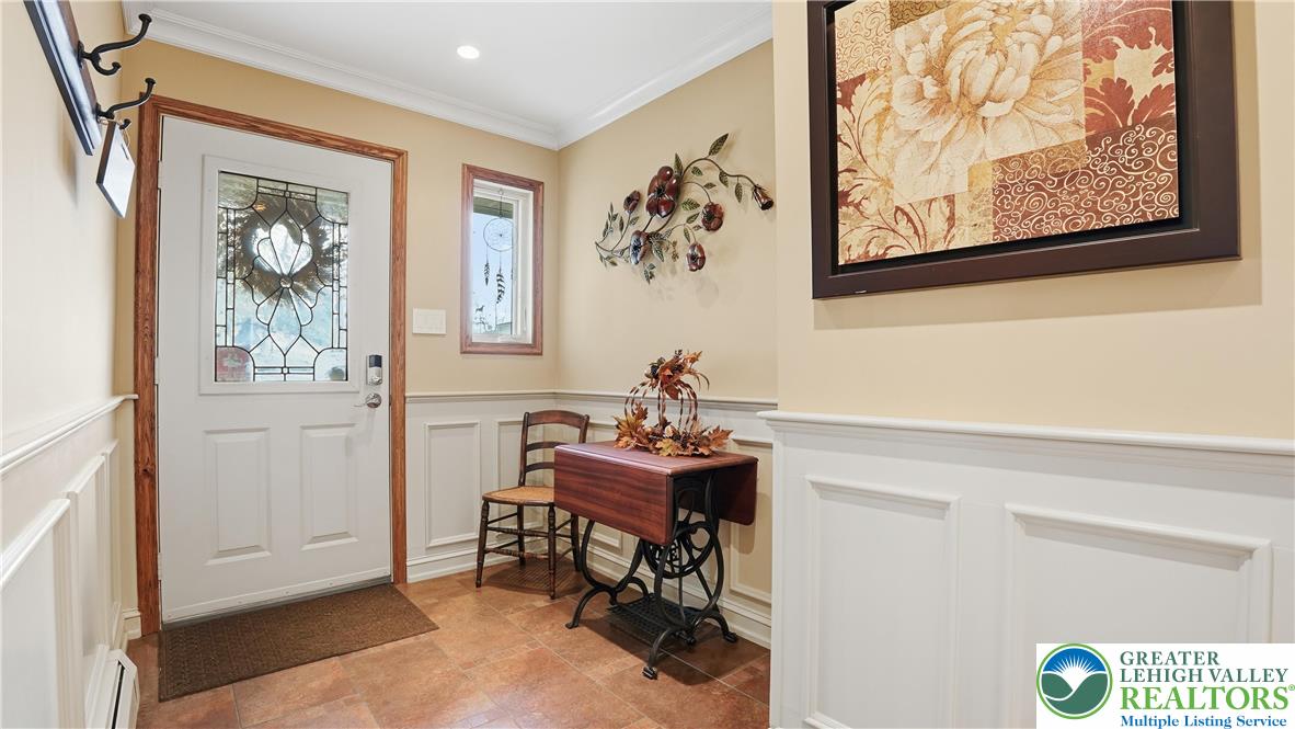 Allentown City, Pennsylvania, 18103, United States, 3 Bedrooms Bedrooms, ,2 BathroomsBathrooms,Residential,For Sale,1993437