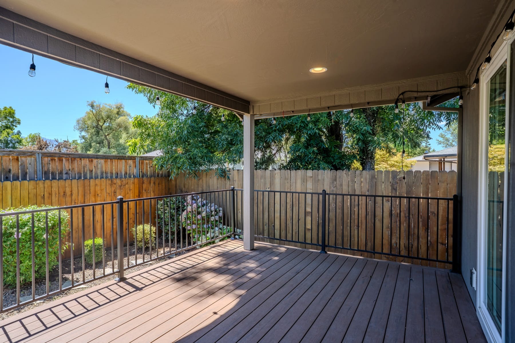  2196 Crestbrook Road Medford, OR 97504 - 物件實景