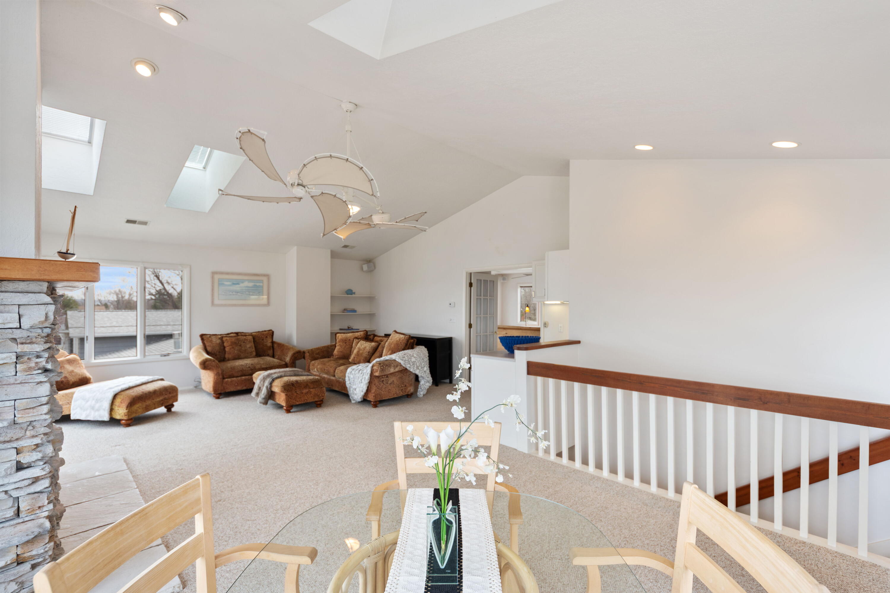 New Buffalo, Michigan, 49117, United States, 4 Bedrooms Bedrooms, ,5 BathroomsBathrooms,Residential,For Sale,1918730