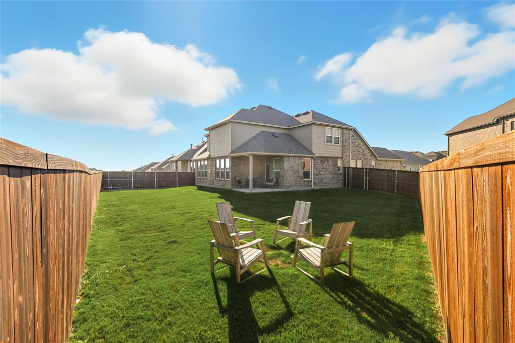 Oak Point, Texas, 75068, United States, 4 Bedrooms Bedrooms, ,3 BathroomsBathrooms,Residential,For Sale,1976023