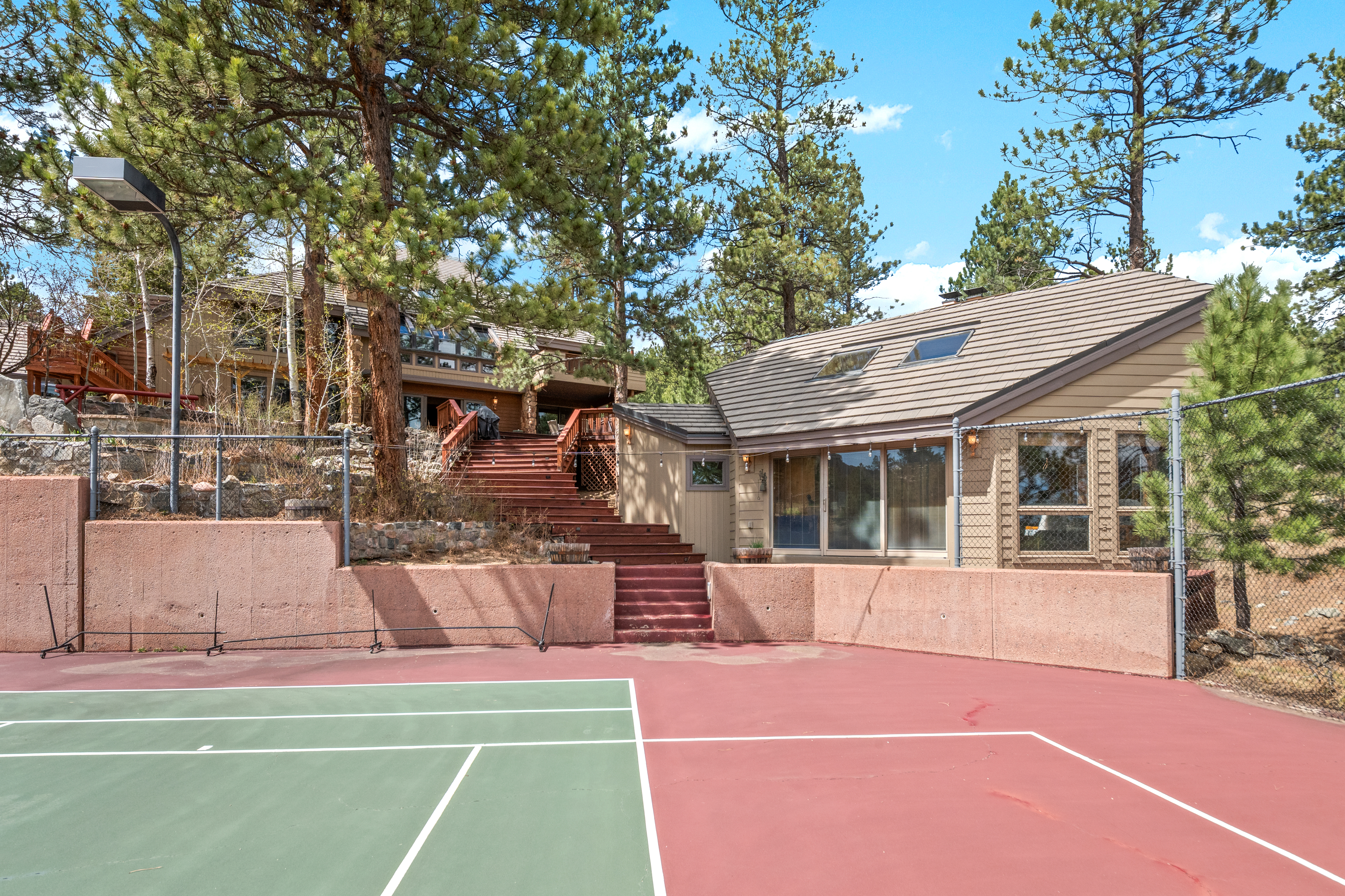  Exceptional Mountain Estate - 物件實景