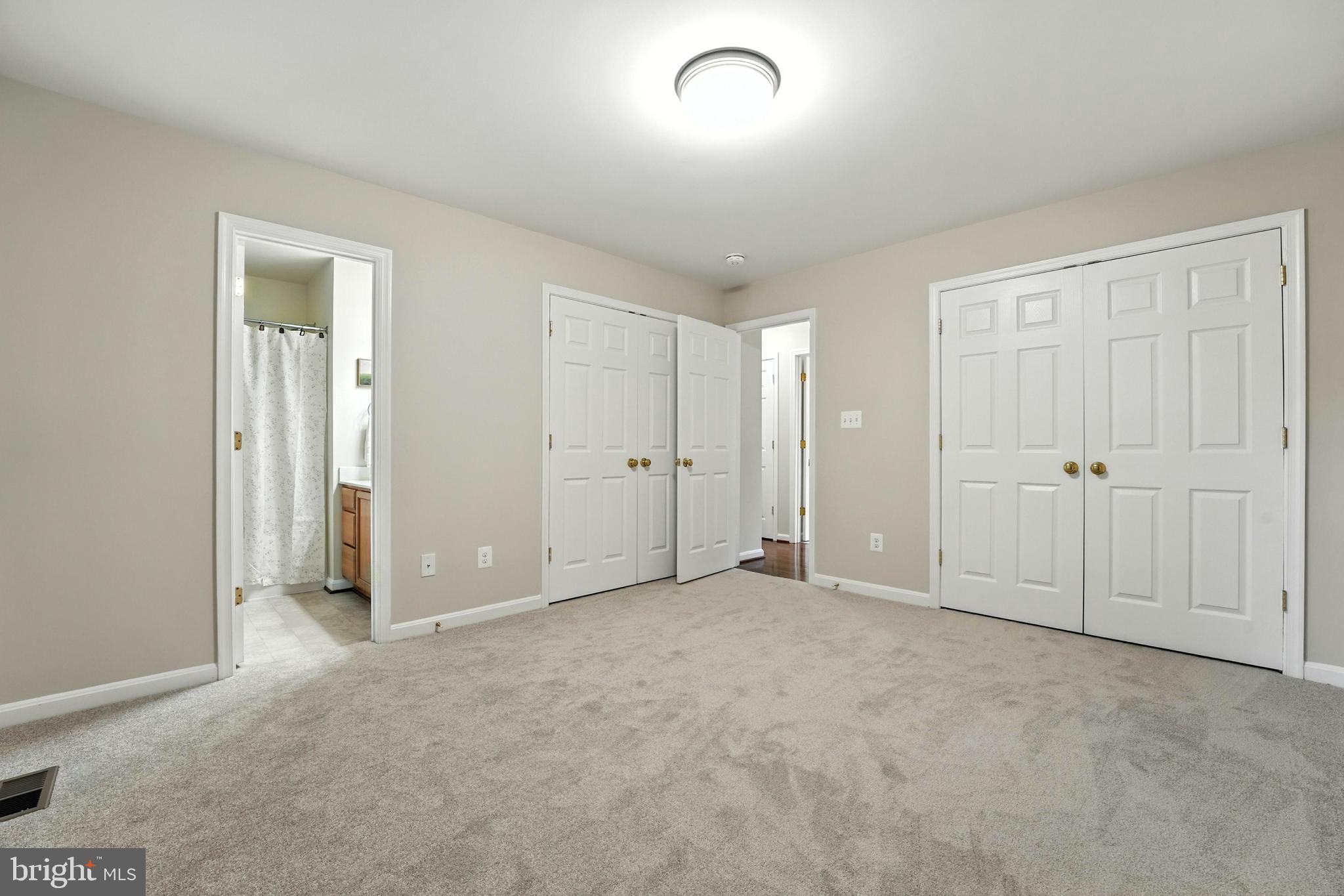 Warrenton, Virginia, 20186, United States, 3 Bedrooms Bedrooms, ,3 BathroomsBathrooms,Residential,For Sale,1930578