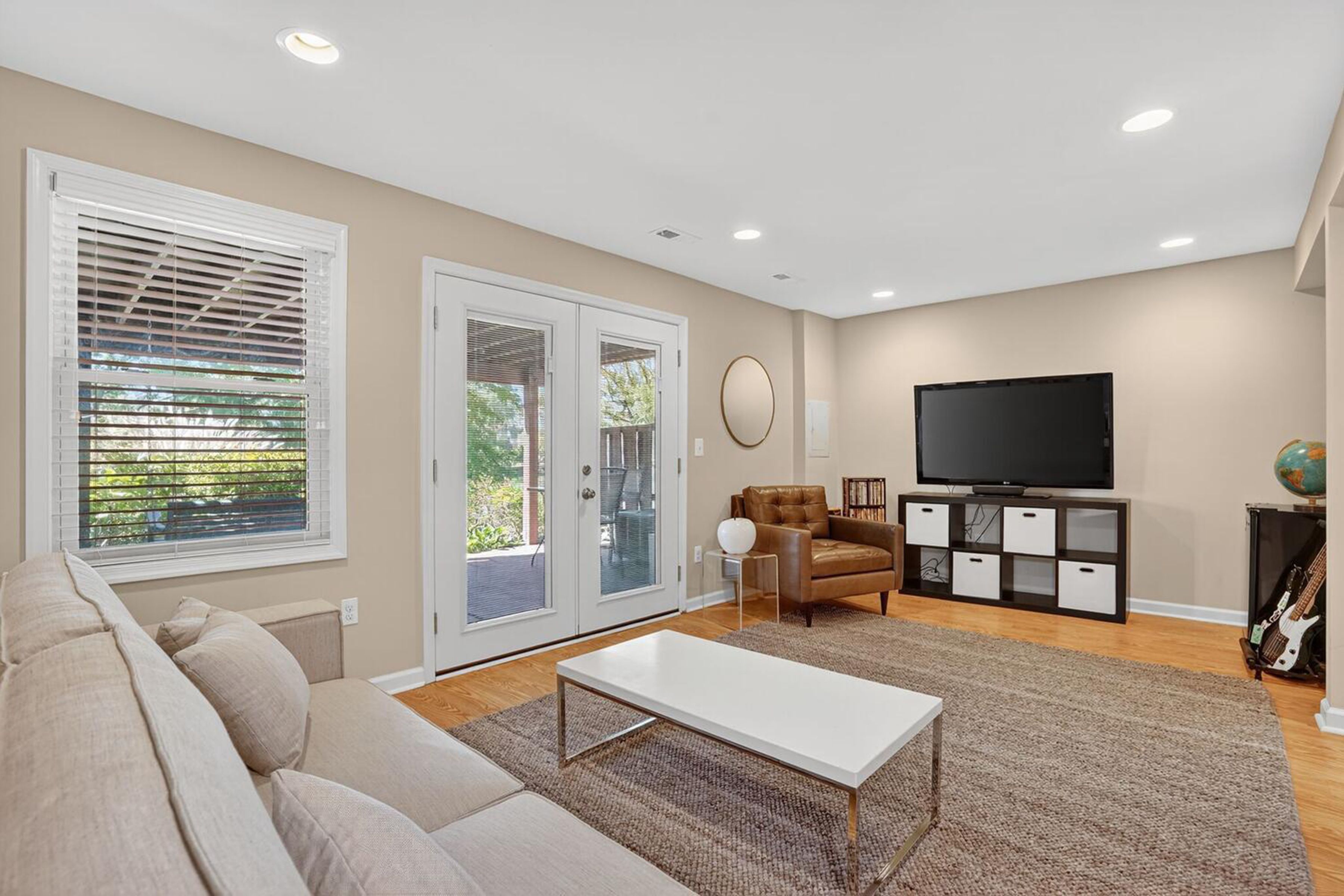  2922 Bridgehampton Court, Falls Church, VA 22042 - 物件實景