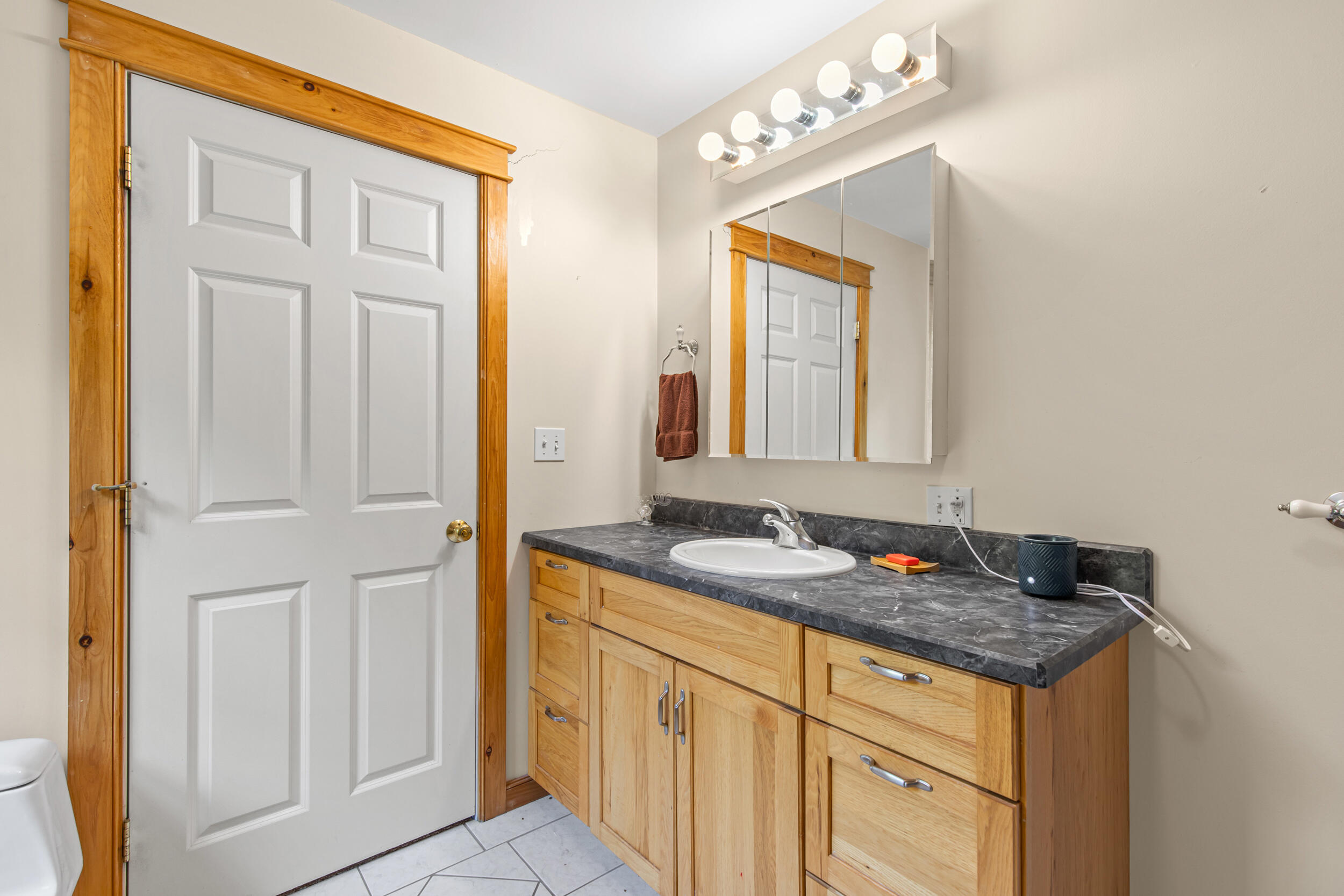 Windham, Maine, 04062, United States, 3 Bedrooms Bedrooms, ,2 BathroomsBathrooms,Residential,For Sale,1984102