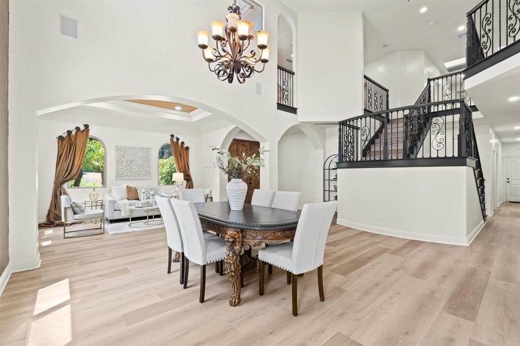 Chula Vista, California, 91910, United States, 5 Bedrooms Bedrooms, ,6 BathroomsBathrooms,Residential,For Sale,1996956