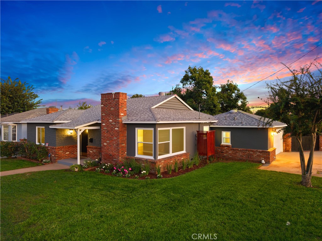 Temple City, California, 91780, United States, 2 Bedrooms Bedrooms, ,1 BathroomBathrooms,Residential,For Sale,1986228