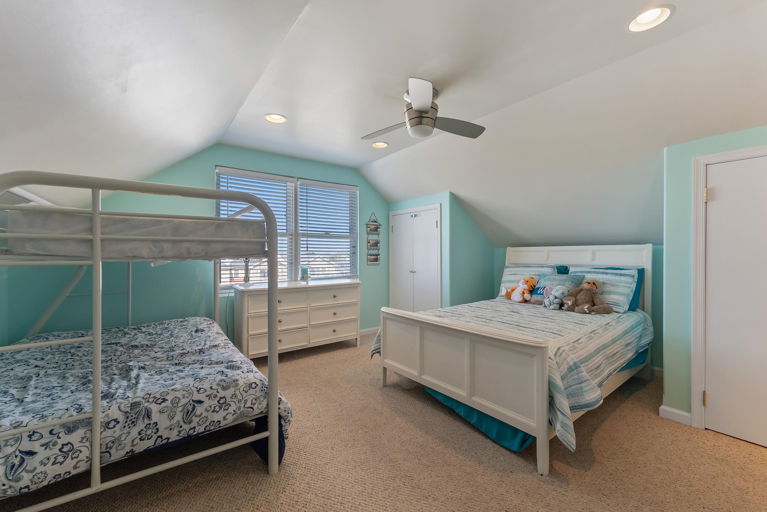 North Wildwood, New Jersey, 08260, United States, 3 Bedrooms Bedrooms, ,2 BathroomsBathrooms,Residential,For Sale,1974233