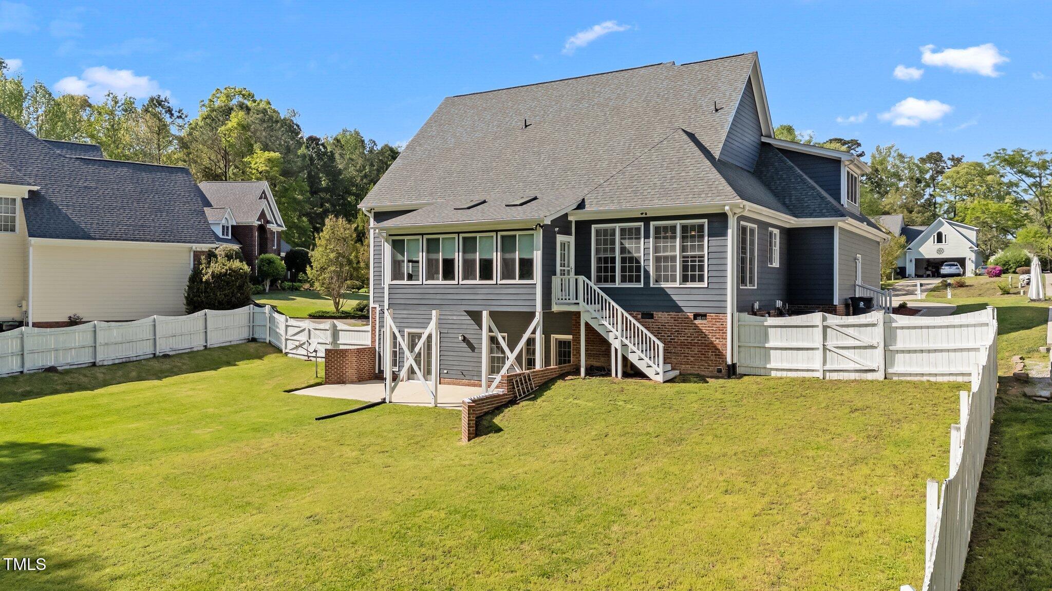 Clayton, North Carolina, 27520, United States, 6 Bedrooms Bedrooms, ,6 BathroomsBathrooms,Residential,For Sale,1768582