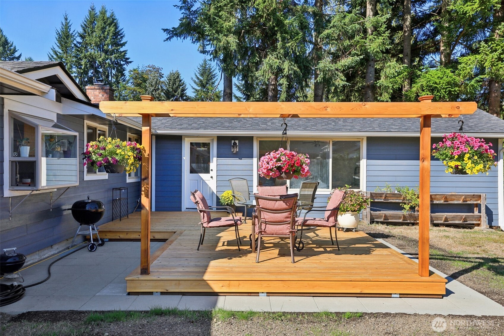 Snohomish, Washington, 98290, United States, 3 Bedrooms Bedrooms, ,1 BathroomBathrooms,Residential,For Sale,1947981