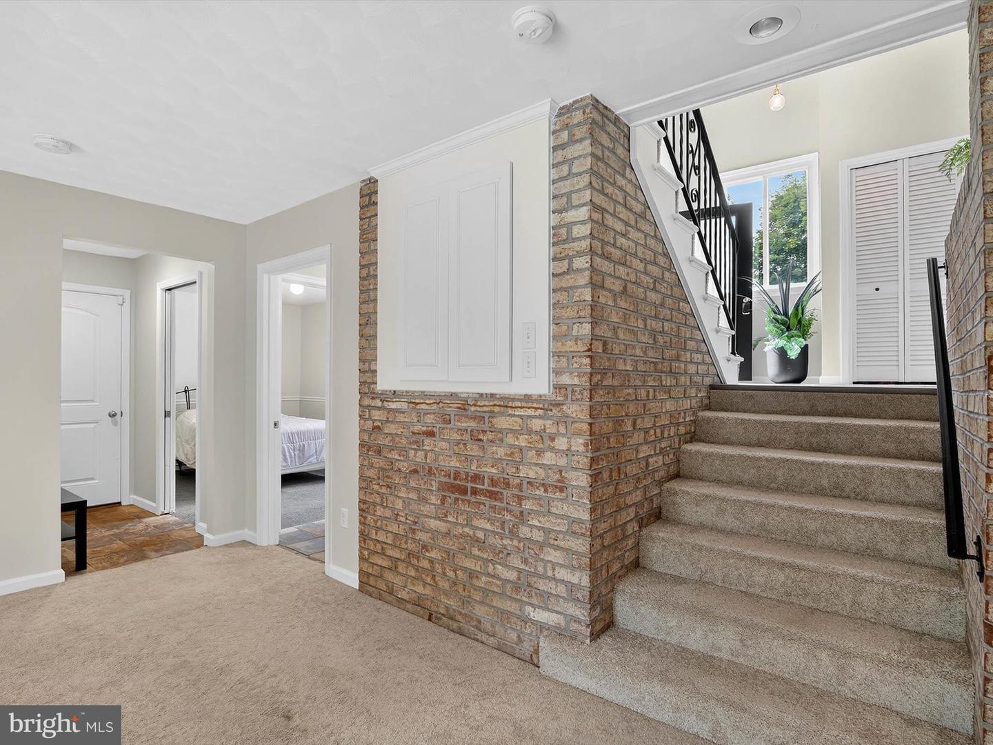 Lancaster, Pennsylvania, 17601, United States, 4 Bedrooms Bedrooms, ,3 BathroomsBathrooms,Residential,For Sale,2003108